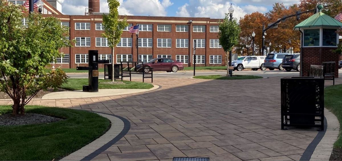 north canton 1 park walkway